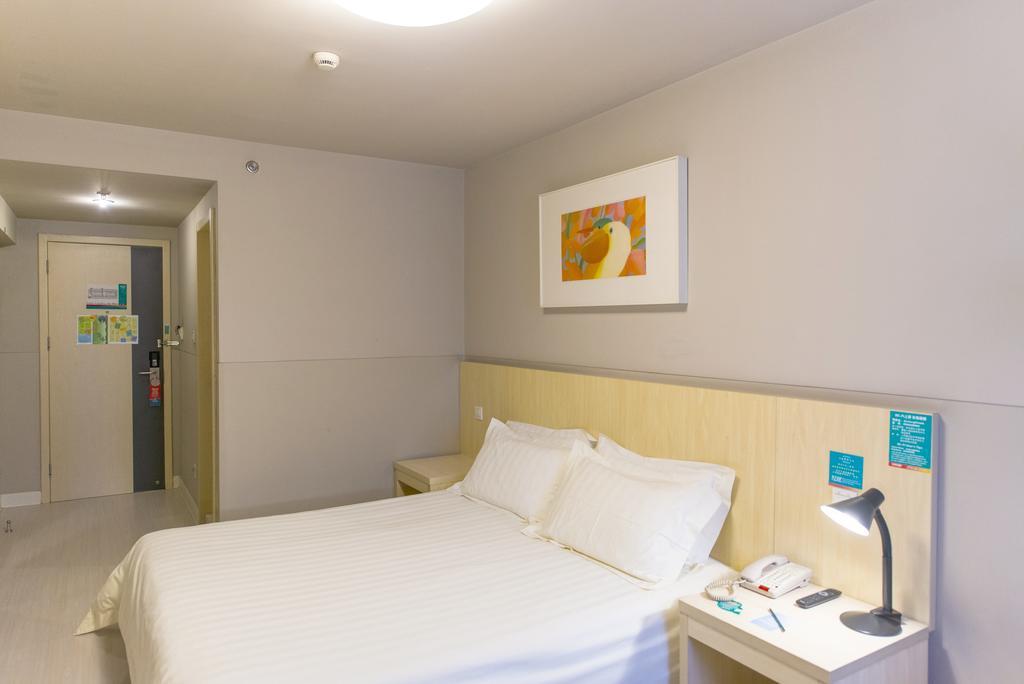 Jinjiang Inn - Shanghai Xinsong Road Екстер'єр фото