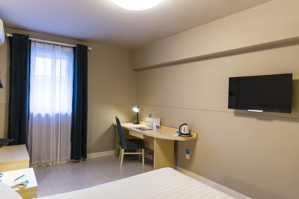 Jinjiang Inn - Shanghai Xinsong Road Екстер'єр фото
